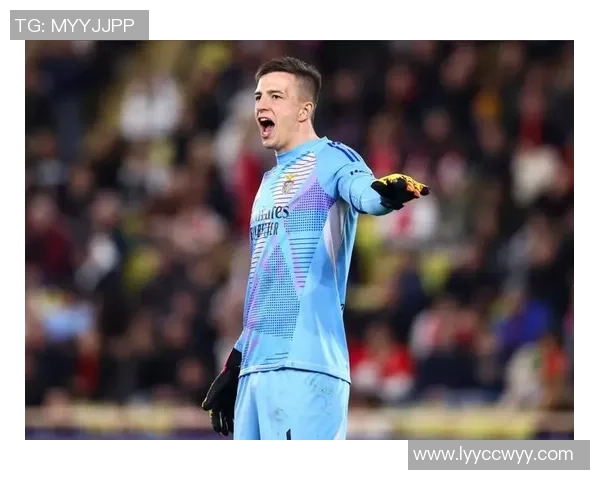 中超精彩对决本菲卡大胜曼联补时进球引发全场狂欢战术分析揭秘