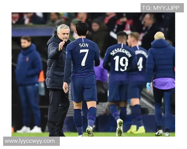 热刺大胜拜仁4-0布莱恩帽子戏法点燃全场激情